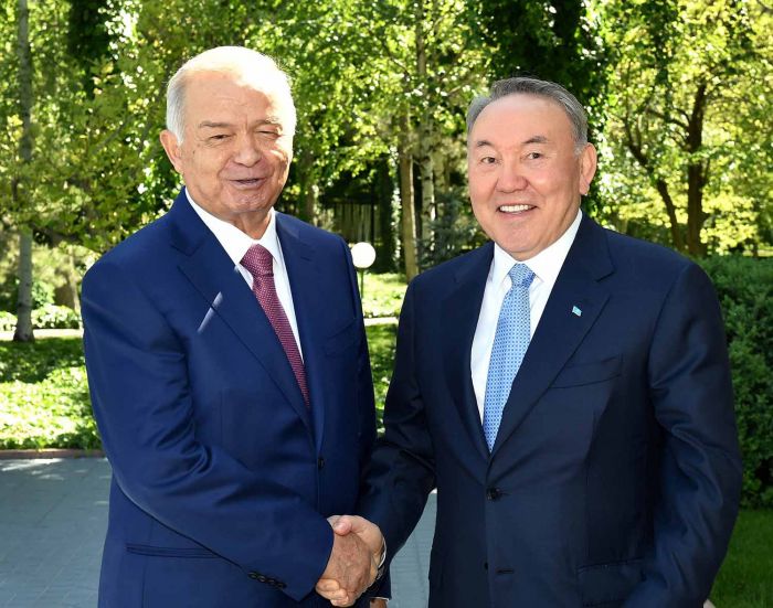 Нұрсұлтан Назарбаев Өзбекстан президенті Ислам Кәрімовпен кездесті 