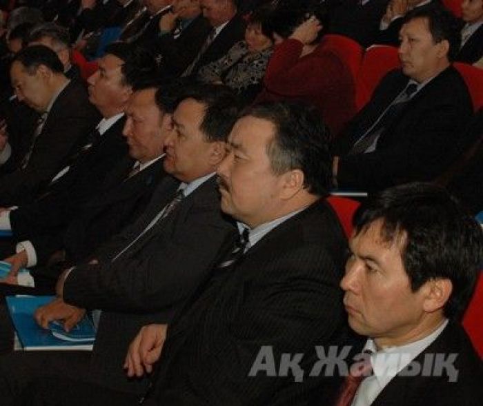 Атырау облысының бюджеті – 2011: кемерінен асып кетті ме? 
