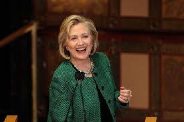 Х.Клинтон жағдайының жақсы екенін айтып, сайлауалды науқанын жалғастыруға дайын екенін жеткізді  