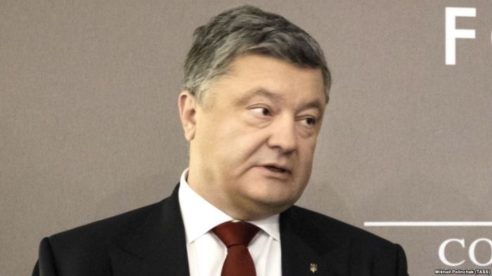 Порошенко: Мерзімінен бұрын сайлауға жол бермейміз