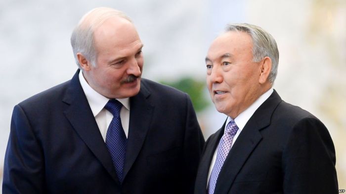 Назарбаев Ресей-Беларусь қатынасы мәселелеріне алаңдайтынын білдірді