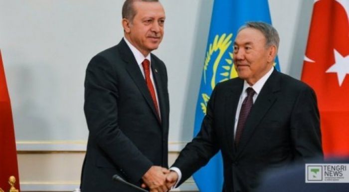 Назарбаев Ердоғанды құттықтады  