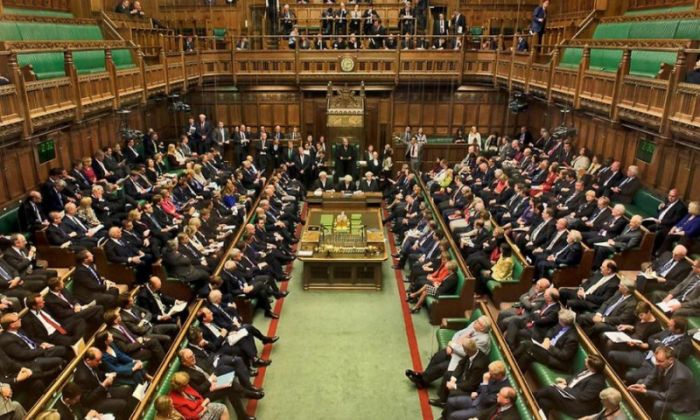 Ұлыбритания парламенті өз жұмысын тоқтатты 