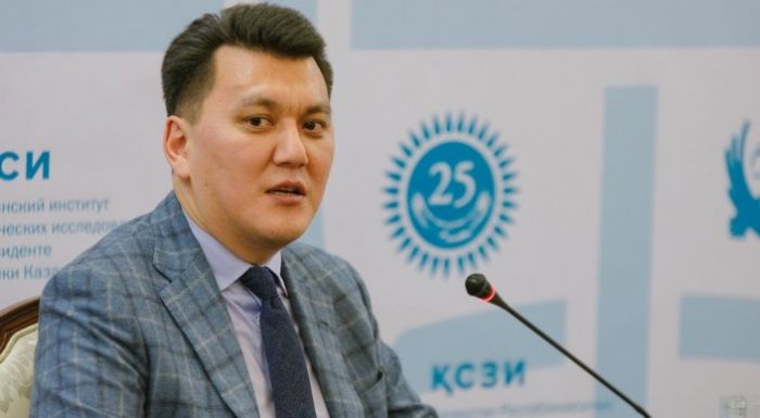 Саясаттанушы Астана әуежайына неге Назарбаев есімі берілгенін түсіндірді  