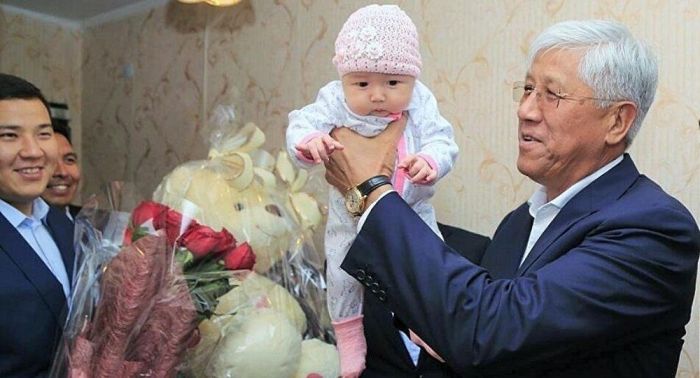 18 миллионыншы тұрғынға 3 бөлмелі пәтер беріледі  