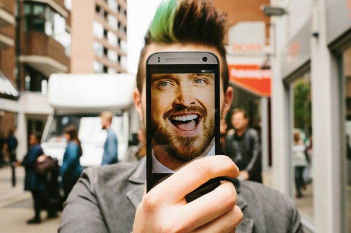 Қазақстандықтар селфи арқылы кредит ала алады  