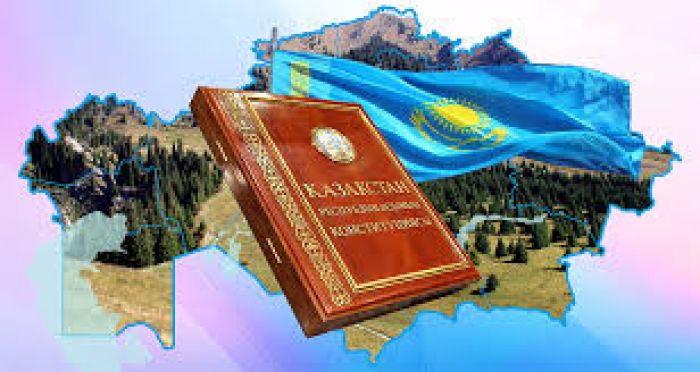Қазақстандықтар Конституция күнін тойлауда