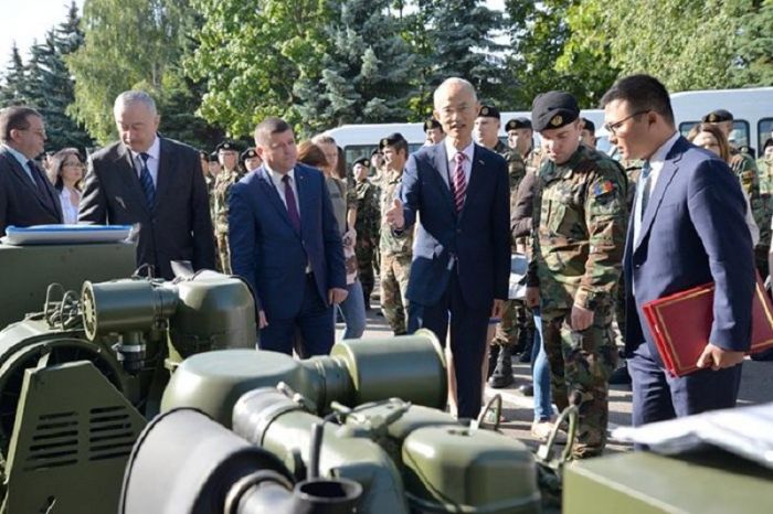​Қытай Молдова армиясына бірқатар техниканы сыйға берді 