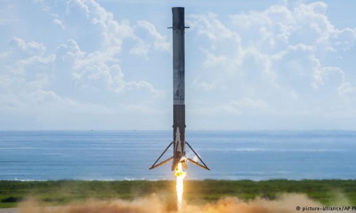 SpaceX компаниясы тұңғыш рет АҚШ-тың Х-37В құпия ұшағын ғарышқа алып шықты 