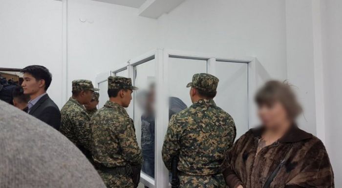 Алматыда "Альфа банк" бөлімшесін тонағандар 7 жылға сотталды 