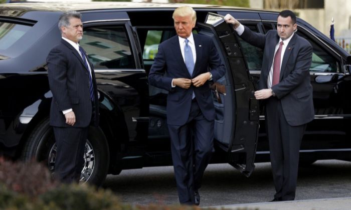 Дональд Трамп кортежі көлік апатына ұшырады 