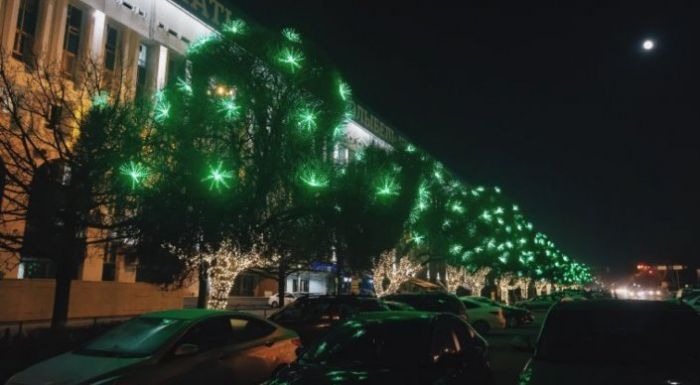 Алматы әкімдігі жаңажылдық безендіруге тағы 429 миллион теңге бөлуді сұрады