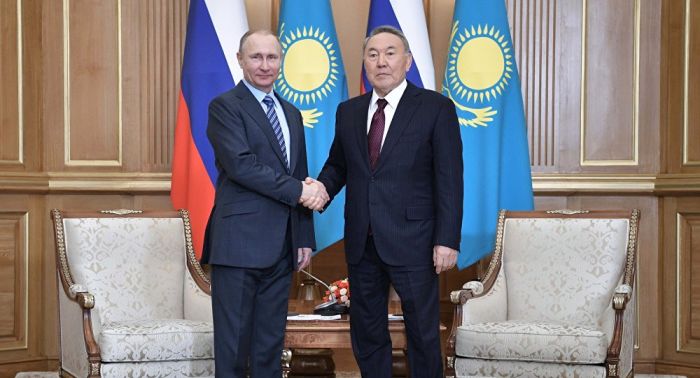 Путин Назарбаевты дипломатиялық қатынастың 25 жылдығымен құттықтады  
