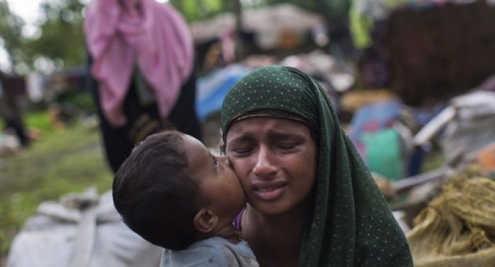 АҚШ мұсылмандарға «геноцид жасағаны» үшін Мьянмаға санкциялар салмақ