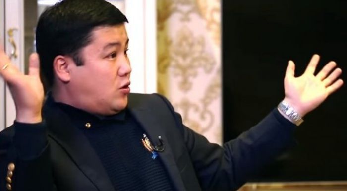 Тұрсынбек Қабатов асабалық үшін қанша алатынын және бәсекелестік туралы айтты 