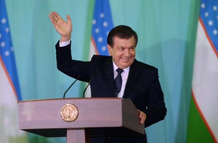 Өзбекстан президенті тұңғыш рет түрмедегілерге рақымшылық жасады