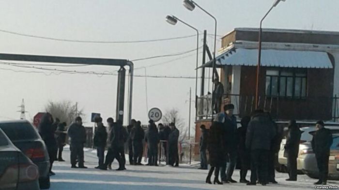 АМТ басшылығы кеншілерді шахтадан шығуға шақырды