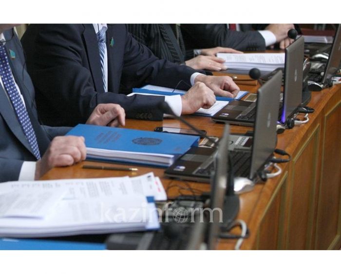 ​Сенат БАҚ туралы заңнамаға түзетулерді қабылдады 