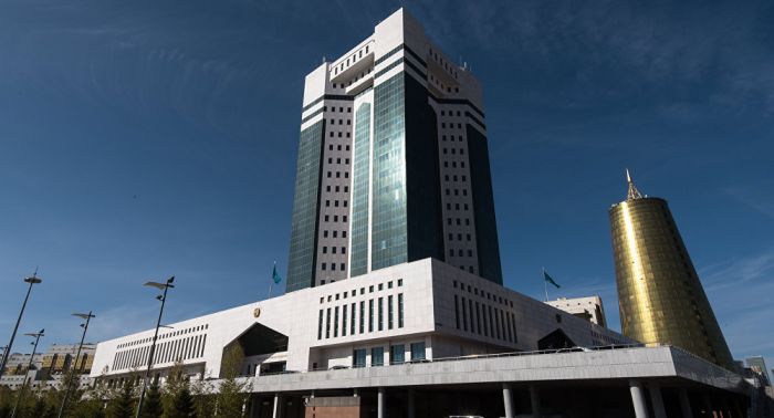 Назарбаев: Үкіметтің жұмысына оң бағамды беремін