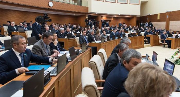 Мәжіліс жер туралы заң жобасын мақұлдап, сенатқа жолдады