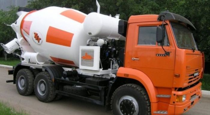 ​Ақтөбе - Орынбор тасжолында Камаз жүргізушісі өлі табылды