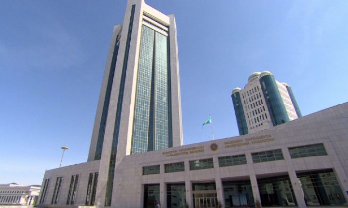 ​Мәжілісте газ және газбен жабдықтауға қатысты заңға өзгерістер талқыланады