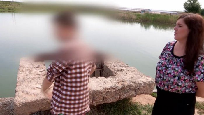 Шымкентте мектеп директорының орынбасары мен мұғалім оқушыларды мазақ еткен