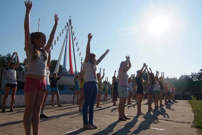 ​Балалардың демалысын ұйымдастыруға жеткілікті көңіл бөлінсін - ҚР Премьер-Министрі 