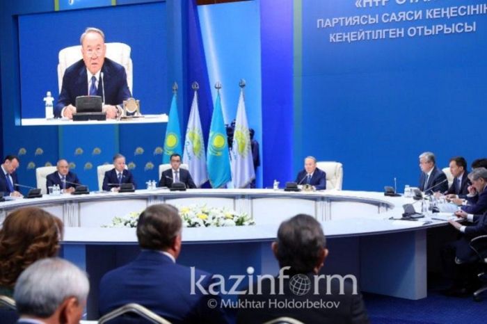 ​Астанадағы студенттер лашықтарда тұрып жатыр - Елбасы 