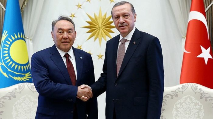 Назарбаев ​Ердоғанмен телефон арқылы сөйлесті