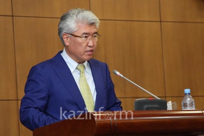 ​Министр қылтима, бұрқақ, сазгер терминдерінің қайдан шыққаны туралы айтты