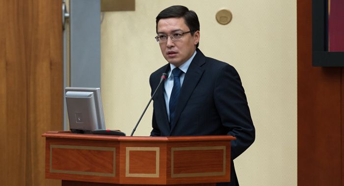 Ақышев Қазақстанның алтын-валюта қоры 90,3 млрд долларға жеткенін мәлімдеді