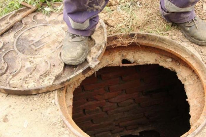 ​Алматы облысында нәжістен уланған дәрігер мен 2 сантехник көз жұмды 