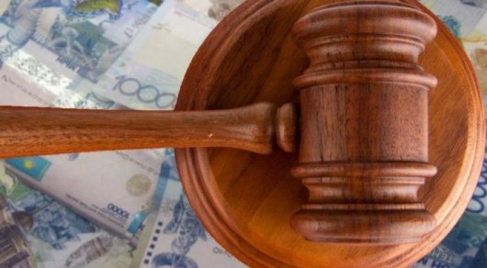 ​Ирландияда оқып жатқан оқушы бала Қазақстандағы әкесінен алимент өндіріп алды