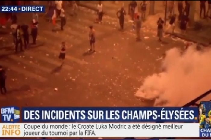Францияда футболдан ӘЧ-2018-дегі жеңісті атап өту барысында тәртіпсіздіктер болды