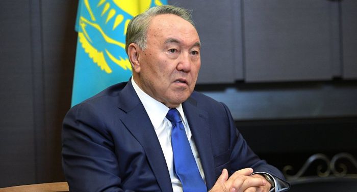 Назарбаев билікті жамандық деп пайымдаған данагөйлермен келіспейді