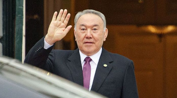 Мемлекет басшысы Түрікменстанға сапармен келді