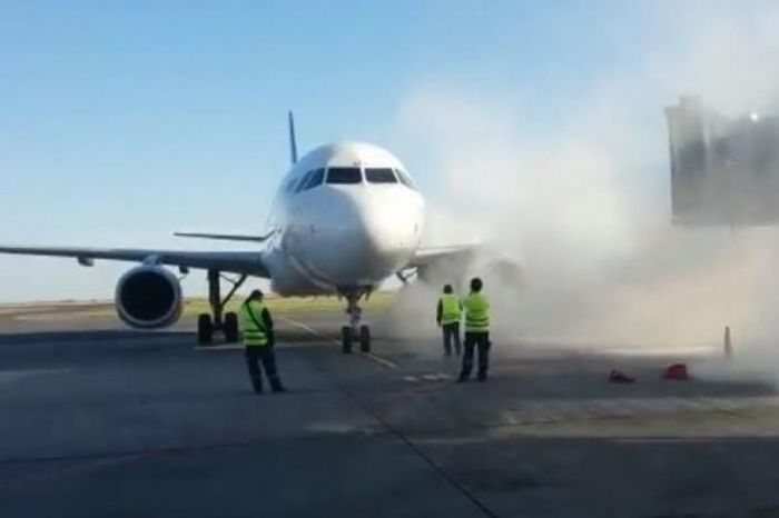 Атырау-Астана бағытындағы ұшақ өртеніп кете жаздады  