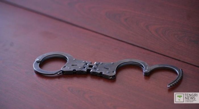 ​Терроризм бойынша күдікті Афинадан Астанаға жеткізілді