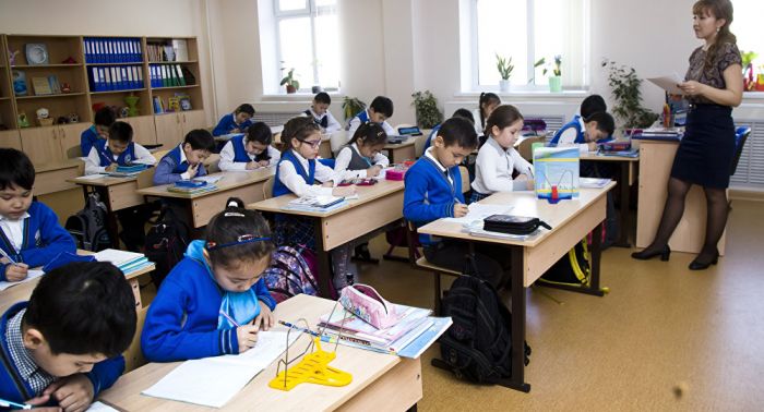 Елбасы ұстаздардың мәртебесі туралы заң қабылдауды тапсырды