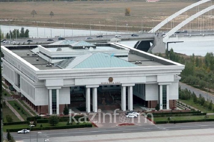 ​Алқабилер тізімінде қайтыс болған тұлғалар да бар - Жоғарғы сот