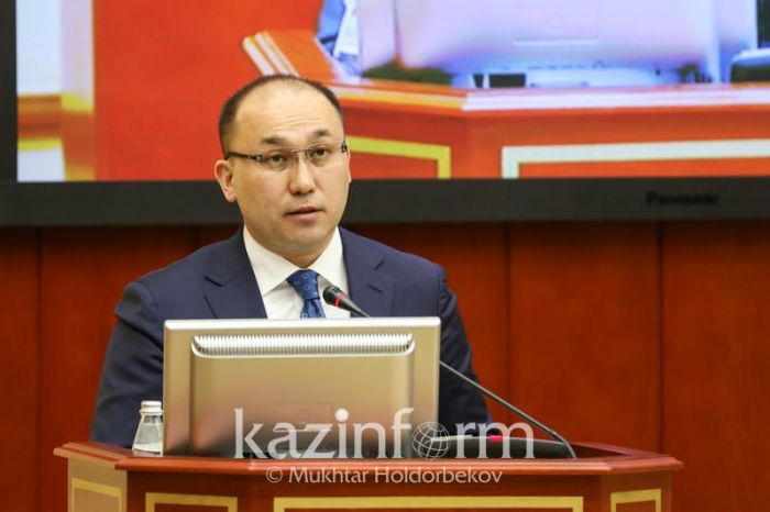 ​ІТ-саласындағы білікті мамандарды уыстан шығарып алмауымыз керек - Дәурен Абаев 