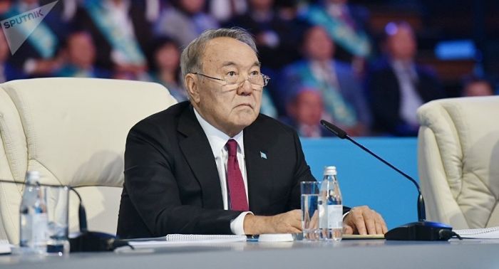 "Қиялданып жүрміз" Назарбаев кәсіпкерлерге тапсырма берді