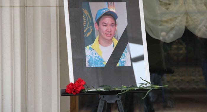 Денис Теннің қазасы: сотта жәбірленуші тарап спортшының тапсырыспен өлтірілгенін айтты