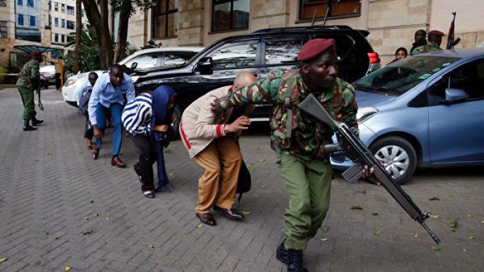 ​Кенияда лаңкестік шабуыл жасалған қонақүйден 50 адам құтқарылды 