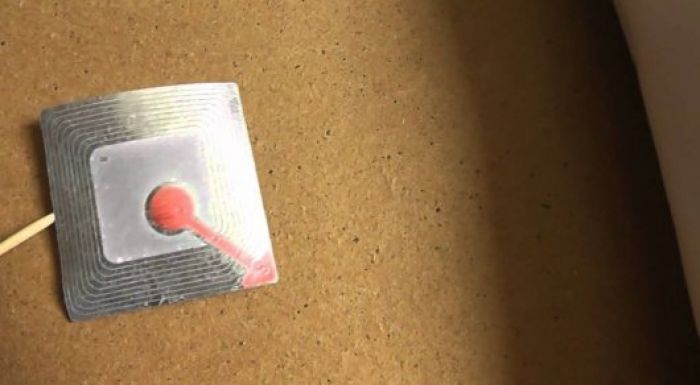 ​Қазақстандық балалар чип орнатылған киім киеді