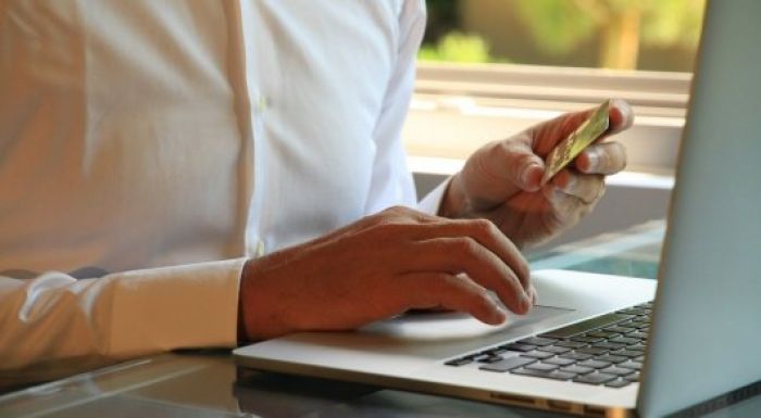 ​Қазақстандықтар несие бойынша 6 триллион теңге қарыз