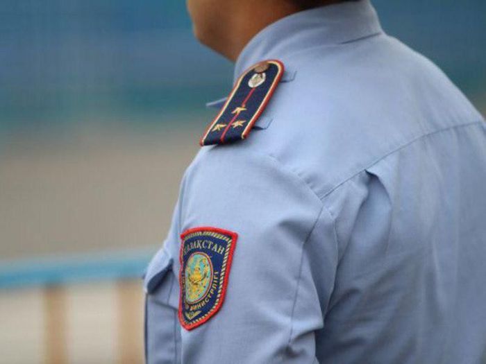Астанадағы полицейлер төбелесі: 5 қызметкер жұмыстан қуылды