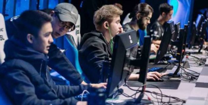 Қазақстанда кәсіби киберспорттық CS:GO лигасы пайда болады