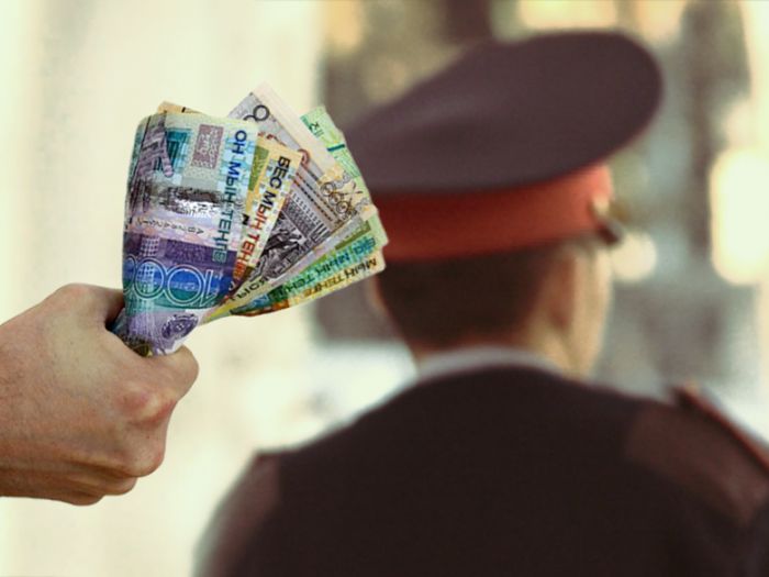 ​"Параны жәйден-жәй ешкім алмайды, өздері сұққылайды" - Байбек полицейлер жайлы 